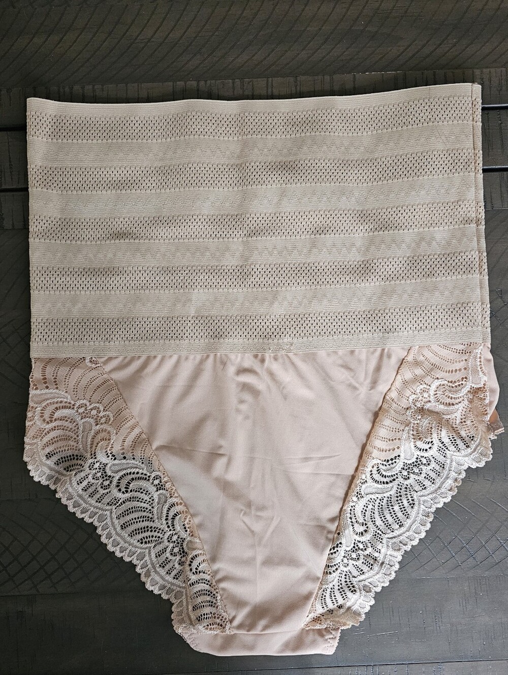 ✨ Shapermint Essentials High-Waisted Lace Shaper Panty / Brief ✨
